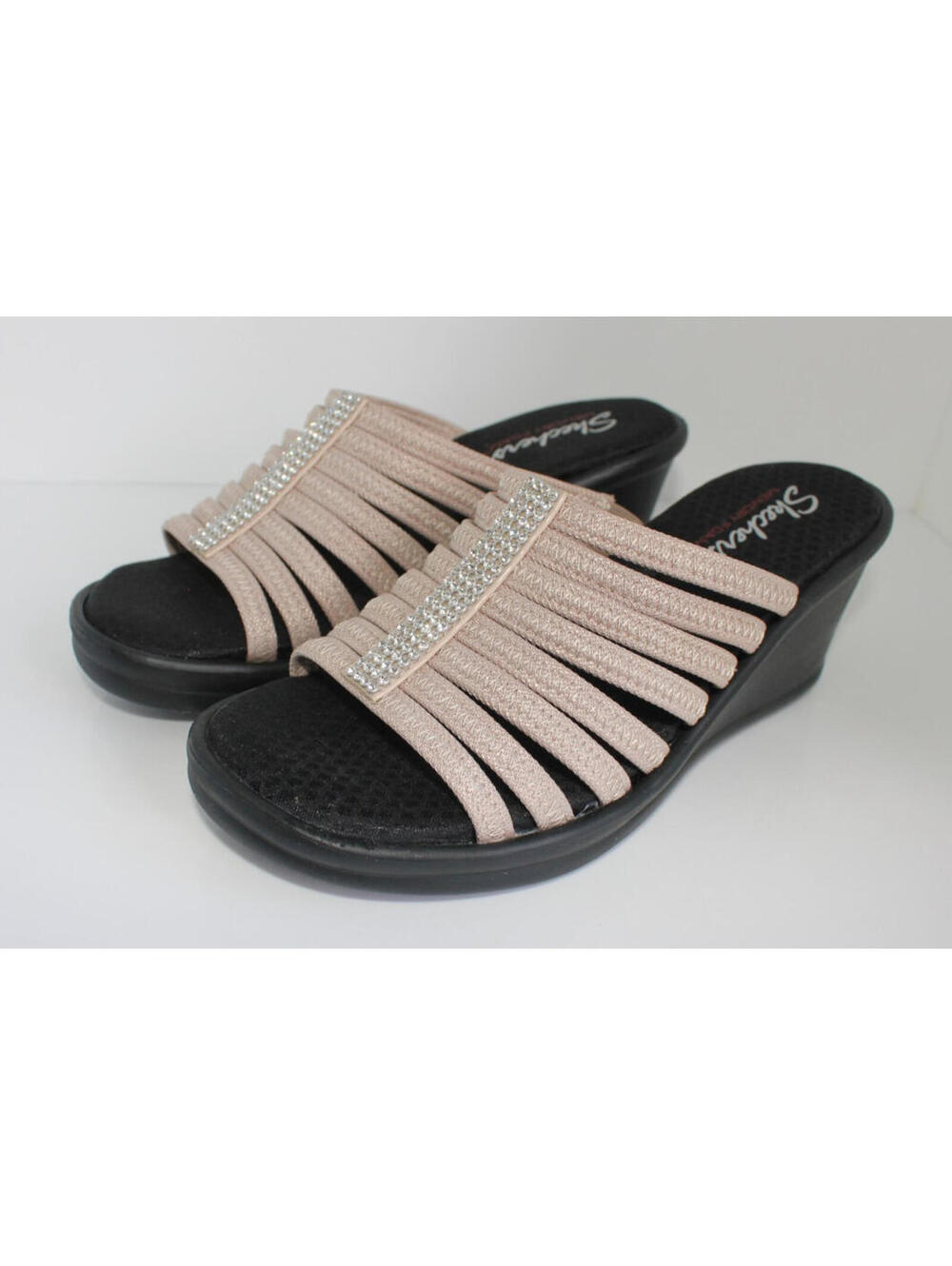 Skechers Women's Size 8.5 Cali Rumblers Hot Shot Wedge Sandals with Rhinestones